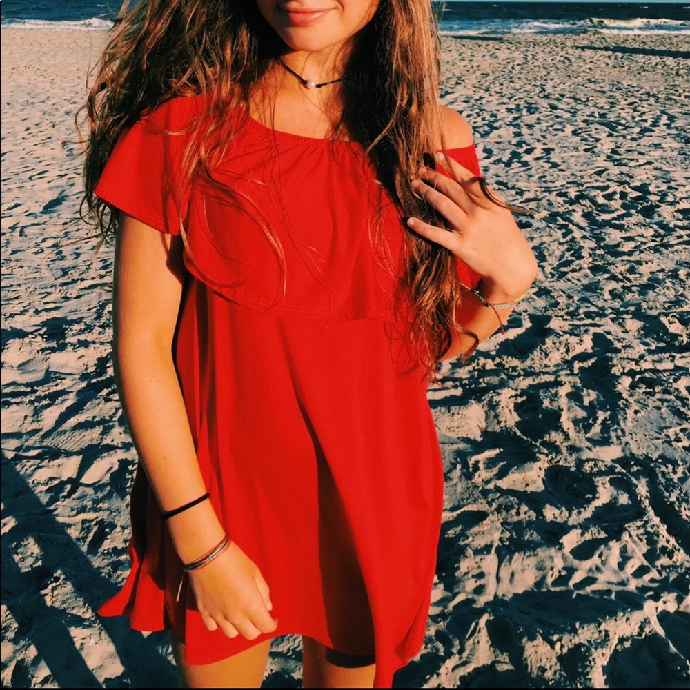 Beautiful Red Off-The-Shoulder Ruffle Dress